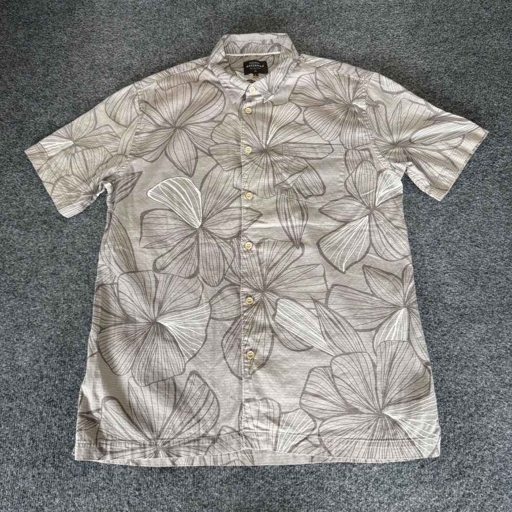 Quiksilver Gray Floral Short Sleeve Button-Down Shirt
